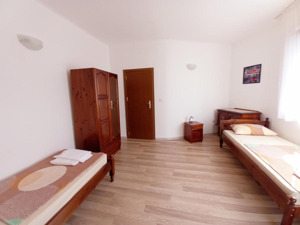 Family Hotel Amore Бяла Экстерьер фото