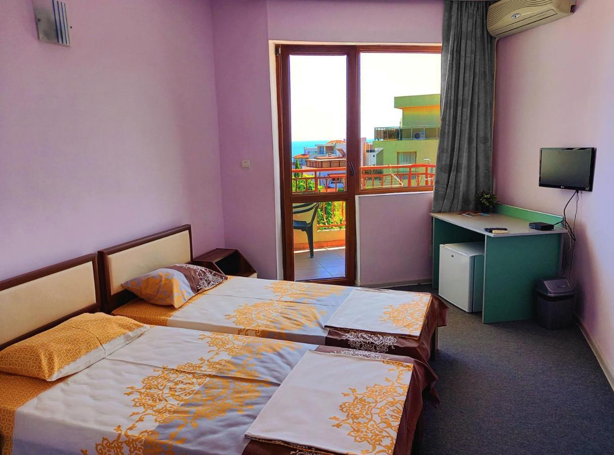 Family Hotel Amore Бяла Экстерьер фото