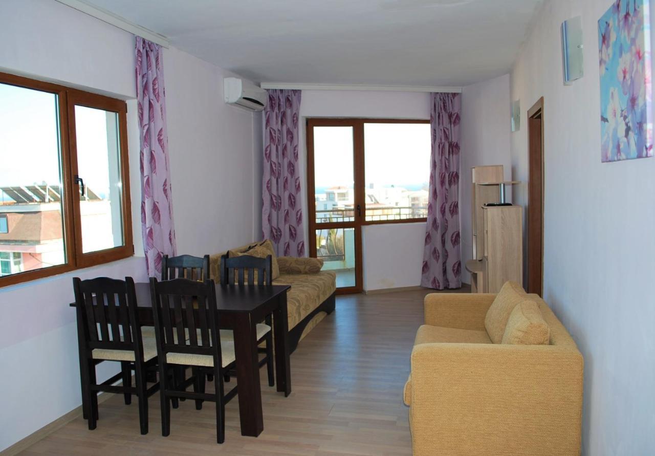 Family Hotel Amore Бяла Экстерьер фото